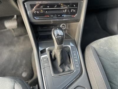 VW Tiguan Elegance 2.0 Tdi 150 DSG Toit Ouvrant (2022) - Foto 9