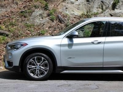 BMW X1 sDrive16d SUV (2016) - Foto 1