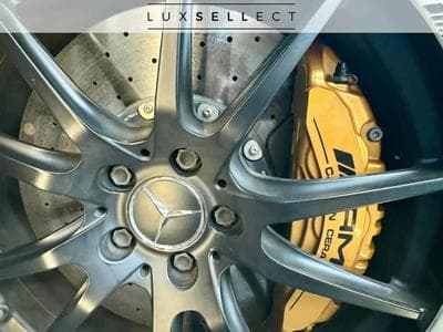 Mercedes AMG GT (2019) - Foto 10