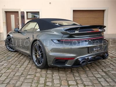 Porsche 911 911 Turbo S Cabriolet avec Pack Sport (2023) - Photo 4