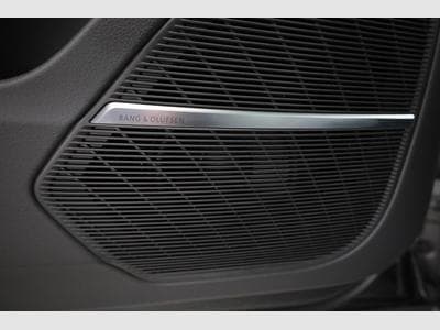 Audi Q8 50 TDI quattro (2025) - Photo 10