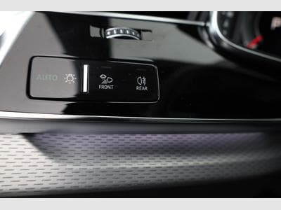 Audi Q8 50 TDI quattro (2025) - Photo 8