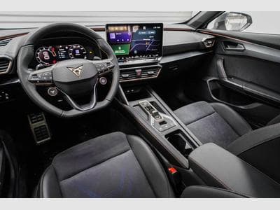 Cupra Formentor 2,0 TSI DSG (2025) - Photo 6