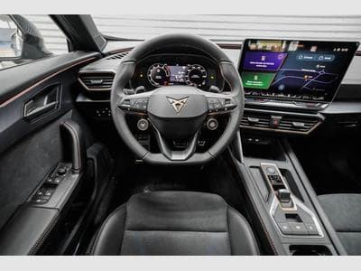 Cupra Formentor 2,0 TSI DSG (2025) - Photo 7