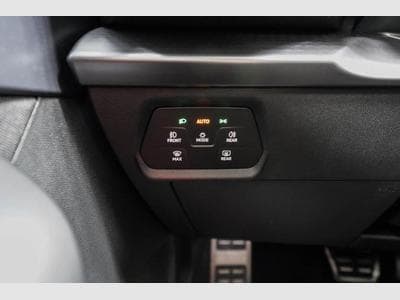 Cupra Formentor 1,5 eTSI DSG (2025) - Photo 11