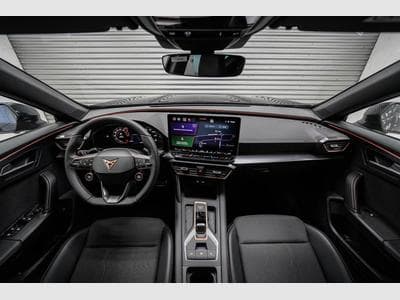 Cupra Formentor 1,5 eTSI DSG (2025) - Photo 5