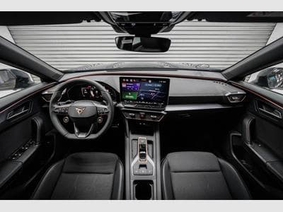 Cupra Formentor 1,5 eTSI DSG (2025) - Photo 5