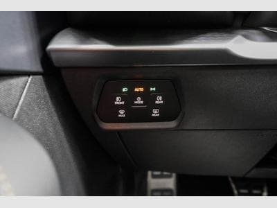 Cupra Formentor 1,5 eTSI DSG (2025) - Photo 11