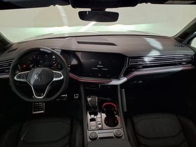 VW Touareg R-Line 3.0 TDI 8-Gang-Automatik 4MOTION (2026) - Foto 11