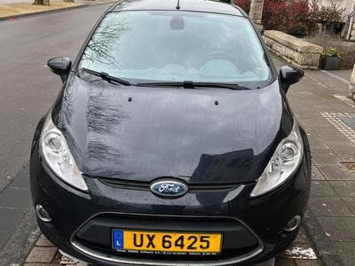 Ford Fiesta 1.6 TCDi (2011) - Photo 1
