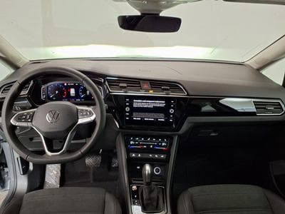 VW Touran Highline R-Line 1.5 TSI 7-Gang-DSG (2026) - Photo 11