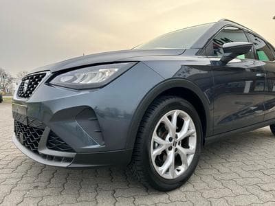 Seat Arona FR (2025) - Photo 2