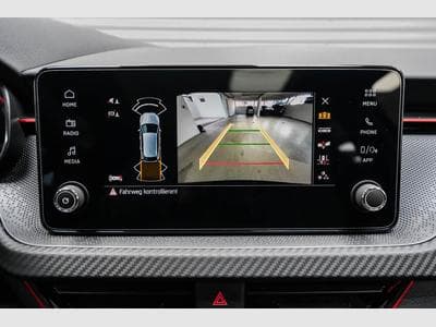 Skoda Scala 1,5 TSI DSG (2025) - Foto 13