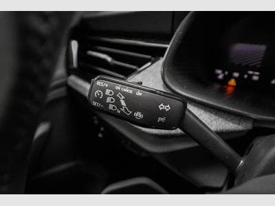 Skoda Scala 1,0 TSI DSG (2025) - Foto 10