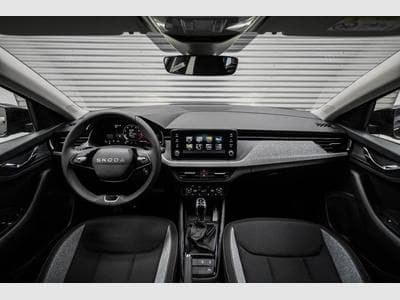 Skoda Scala 1,0 TSI DSG (2025) - Foto 5