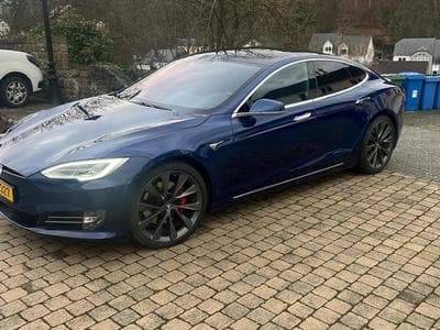 Tesla Model S Model S (2020) - Foto 1