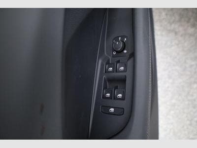 Cupra Terramar 2.0 TSI 150 kW 4Drive (2025) - Foto 9