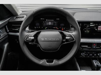 Skoda Kamiq 1,0 TSI DSG (2025) - Foto 8