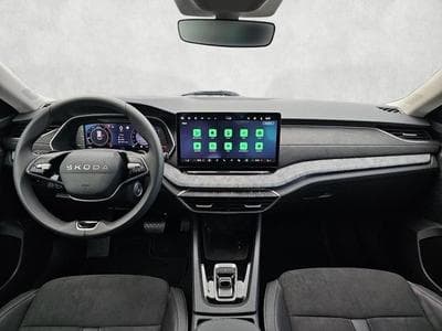 Skoda Octavia 2.0 TDI 110 kW Selection (2025) - Foto 11