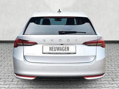 Skoda Octavia 2.0 TDI 110 kW Selection (2025) - Foto 6