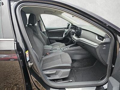 Skoda Octavia 2.0 TDI 110 kW Selection (2025) - Foto 10