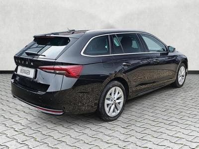 Skoda Octavia 2.0 TDI 110 kW Selection (2025) - Foto 7