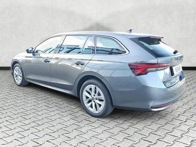 Skoda Octavia 2.0 TDI 110 kW Selection (2025) - Photo 5