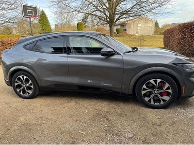 Ford Mustang Mach-E Premium edition 99kwh AWD (2021) - Foto 1