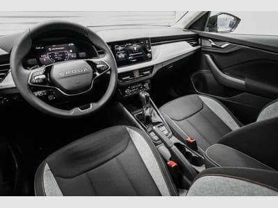 Skoda Kamiq 1,0 TSI DSG (2025) - Photo 6