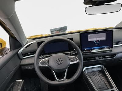 VW T-Roc LIFE (2026) - Photo 8