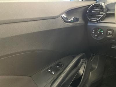 Skoda Fabia Essence (2026) - Photo 9