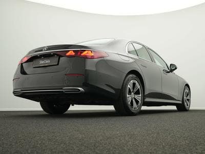 Mercedes E 220 d Avantgarde Digital+AHK+Airmatic (2024) - Photo 11