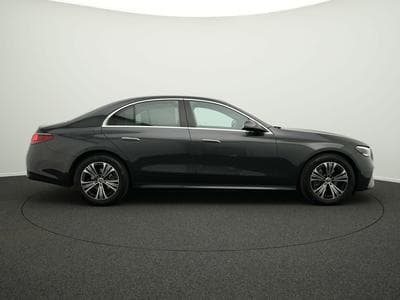Mercedes E 220 d Avantgarde Digital+AHK+Airmatic (2024) - Photo 5