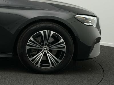 Mercedes E 220 d Avantgarde Digital+AHK+Airmatic (2024) - Photo 8