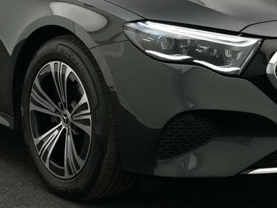 Mercedes E 220 d Avantgarde Digital+AHK+Airmatic (2024) - Photo 9