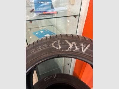 Remorque 4 Pneus été Pireli 225/50/18 (2026) - Foto 5