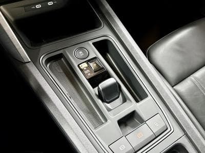 Cupra Formentor VZ 245CV eHybrid DSG6 ** MAT ** VSS ** CUIR ** PANO** (2023) - Photo 11