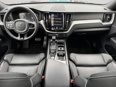 Volvo XC60 T5 R Design / Essence (2020) - Photo 3