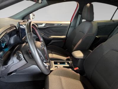 Ford Focus ST-Line (2023) - Foto 4