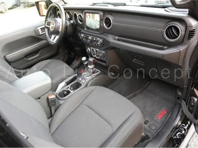 Jeep Wrangler Unlimited Sahara 2.0 4xe PHEV 380 ch 4WD AT8 (2022) - Photo 6