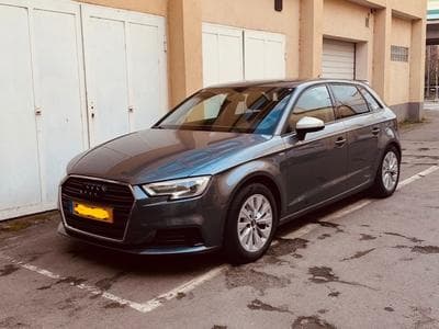 Audi A3 2.0 TDI 150cv sport (2018) - Photo 1