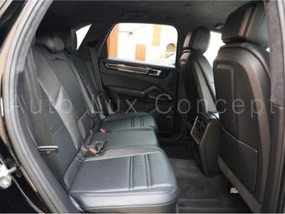 Porsche Cayenne GTS (2021) - Photo 9