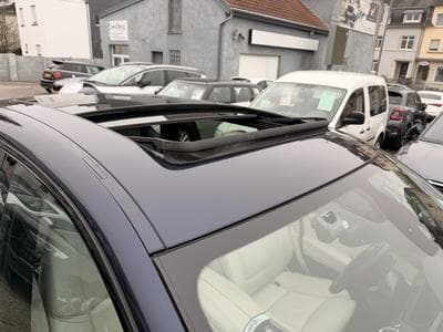 BMW 530 245 Luxury Line Xdrive (2011) - Photo 12