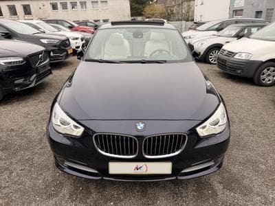 BMW 530 245 Luxury Line Xdrive (2011) - Photo 2
