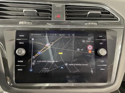 VW Tiguan 2.0 TDI 150 4MOTION  HIGHLINE DSG7 CARPLAY (2021) - Photo 8