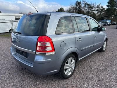 Opel Zafira Zafira B Edition "111 Jahre" *7-Sitzer*Tempomat* (2010) - Photo 4