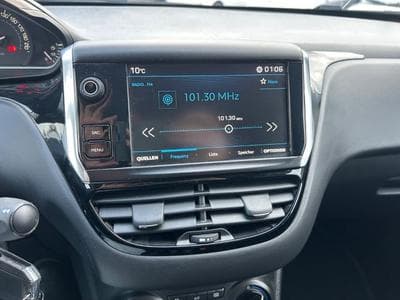 Peugeot 208 208 Active *LED*Tempomat*PDC*Euro6* (2017) - Photo 11