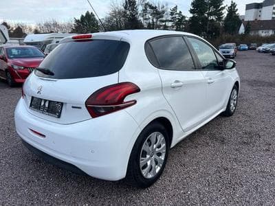Peugeot 208 208 Active *LED*Tempomat*PDC*Euro6* (2017) - Photo 4