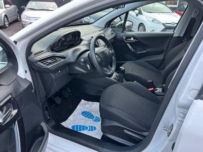 Peugeot 208 208 Active *LED*Tempomat*PDC*Euro6* (2017) - Photo 7