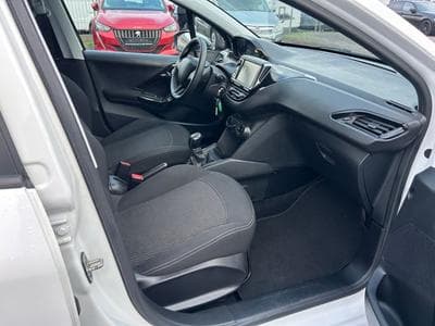 Peugeot 208 208 Active *LED*Tempomat*PDC*Euro6* (2017) - Photo 9